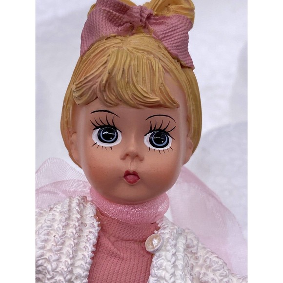 Madame Alexander "1950 Sock Hop" Poodle Skirt Circa 2000 Figurine NIB COA 90650 - Picture 10 of 15